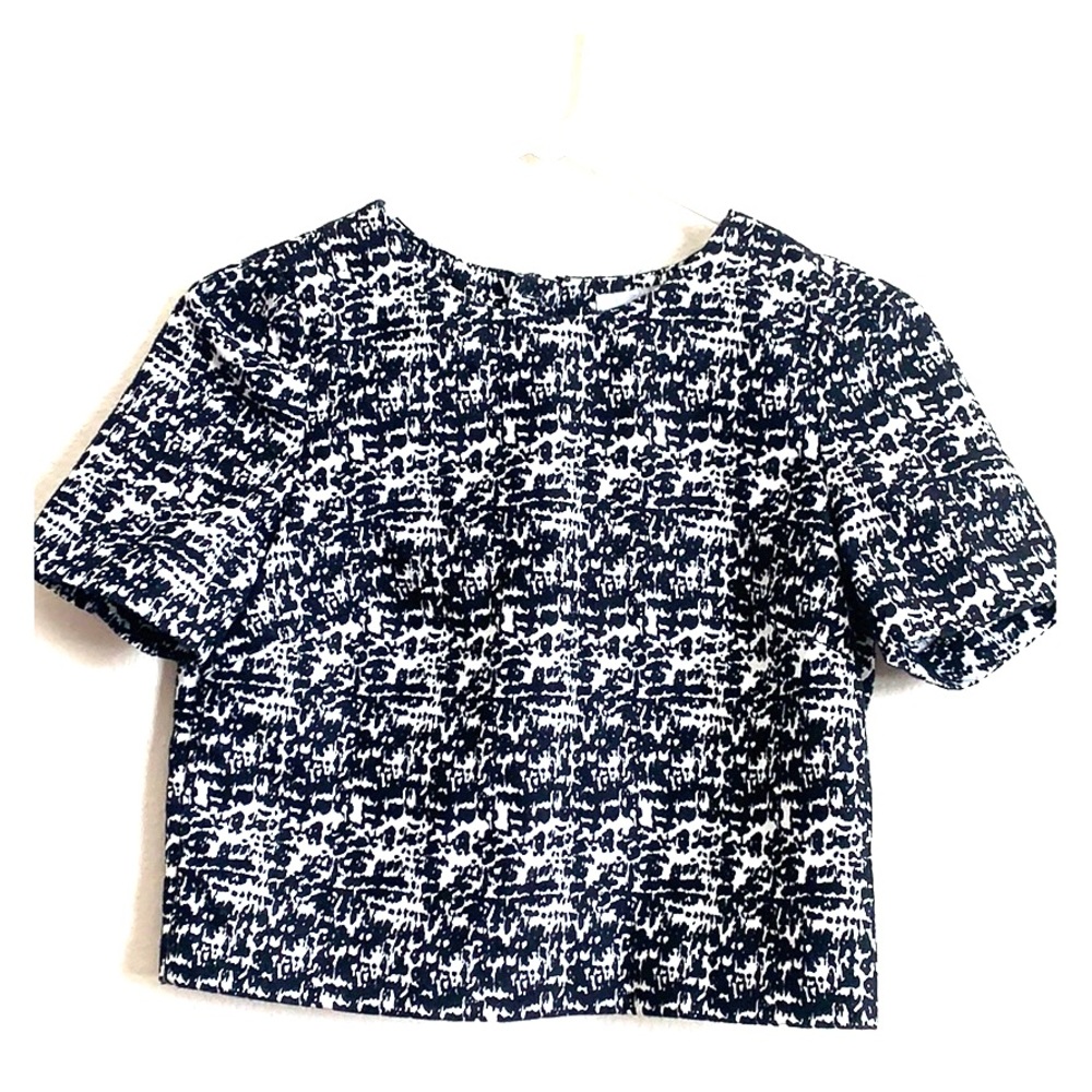 Black and White Crop Top